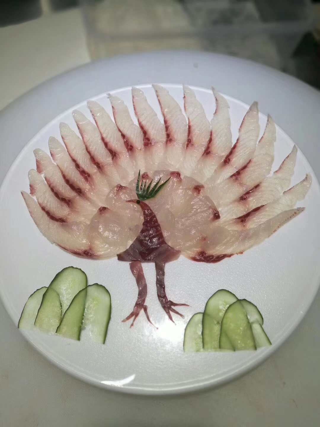 实拍广西横县特色美食"横县鱼生",没想到生鱼片还可以做成这样