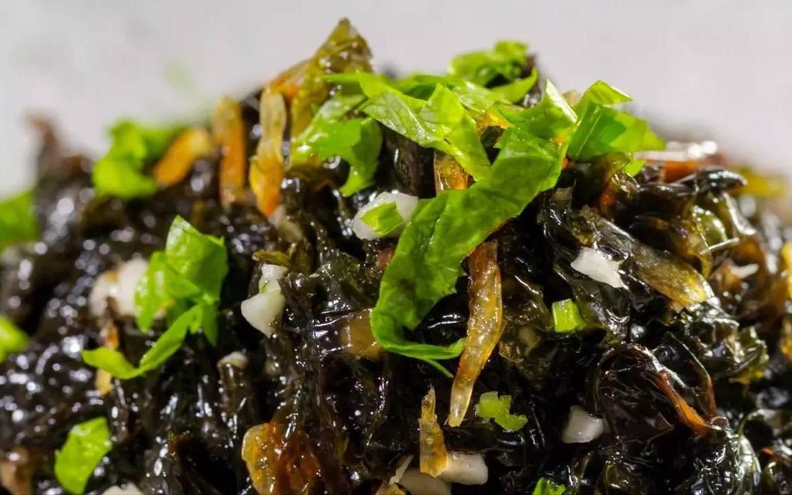 "凉拌紫菜淡皮"这道菜,很多人都应该没有吃过吧!