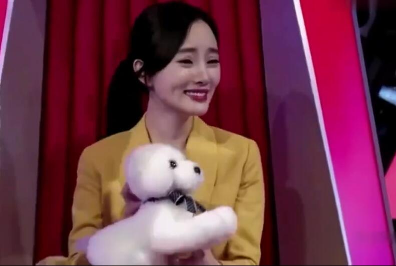 李小璐在《吐槽大会》被曹云金黑的好惨,"狗"都用上了