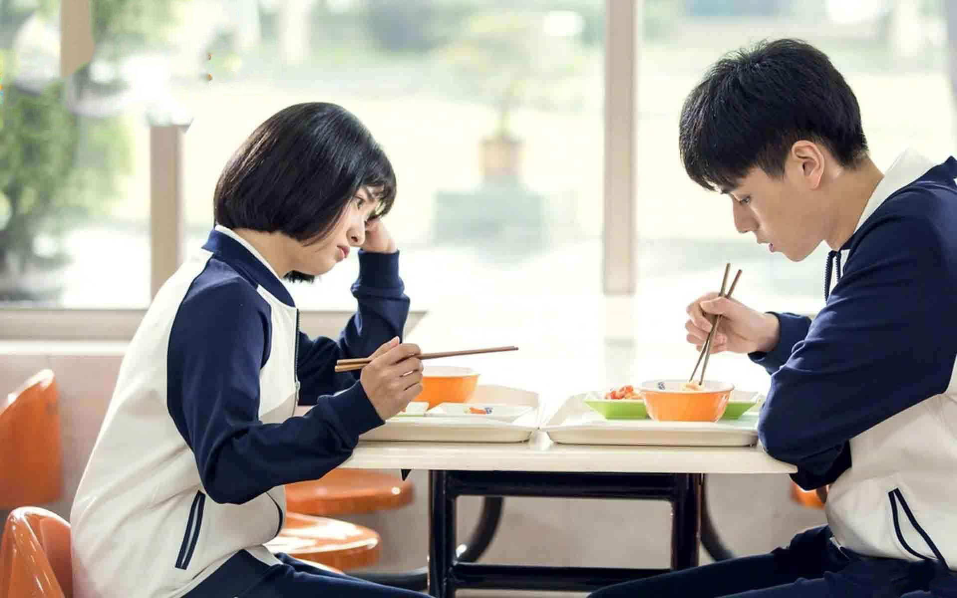 初中生陷入"早恋",大多是这3个原因,班主任:看破不说破!