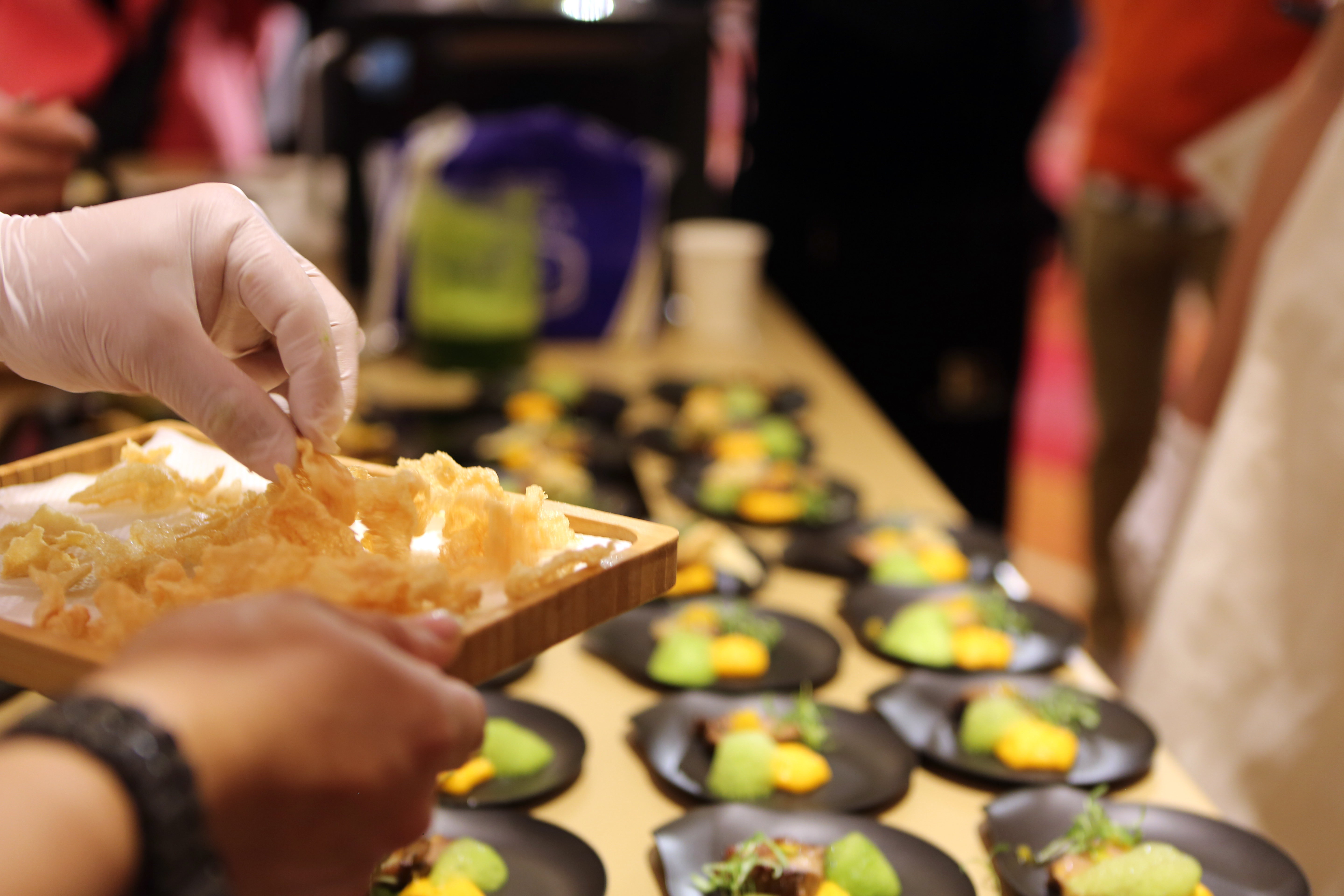 四川绵阳:厨艺大赛 美食盛宴