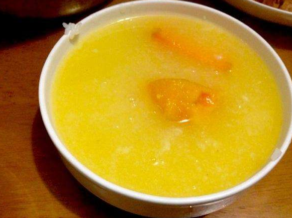 《汝姐独家菜谱》:红薯干玉米渣粥,粗粮与大米搭配营养更丰富