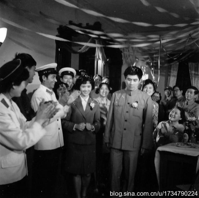 "上海流氓大案"如何让影坛美女龚雪与北大才子张迅远走他乡?