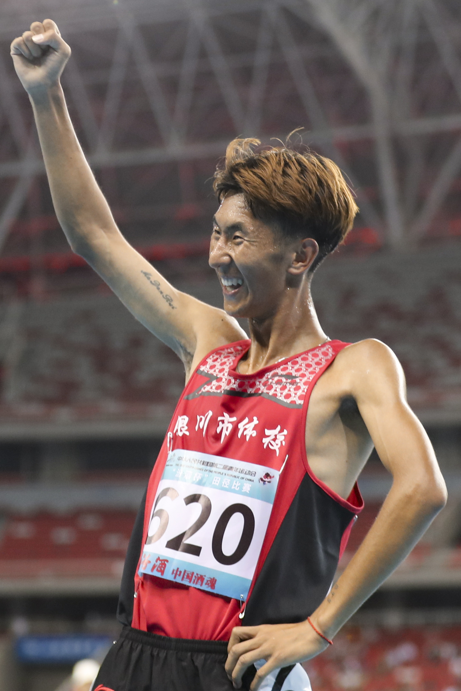 田径——体校甲组男子5000米决赛赛况