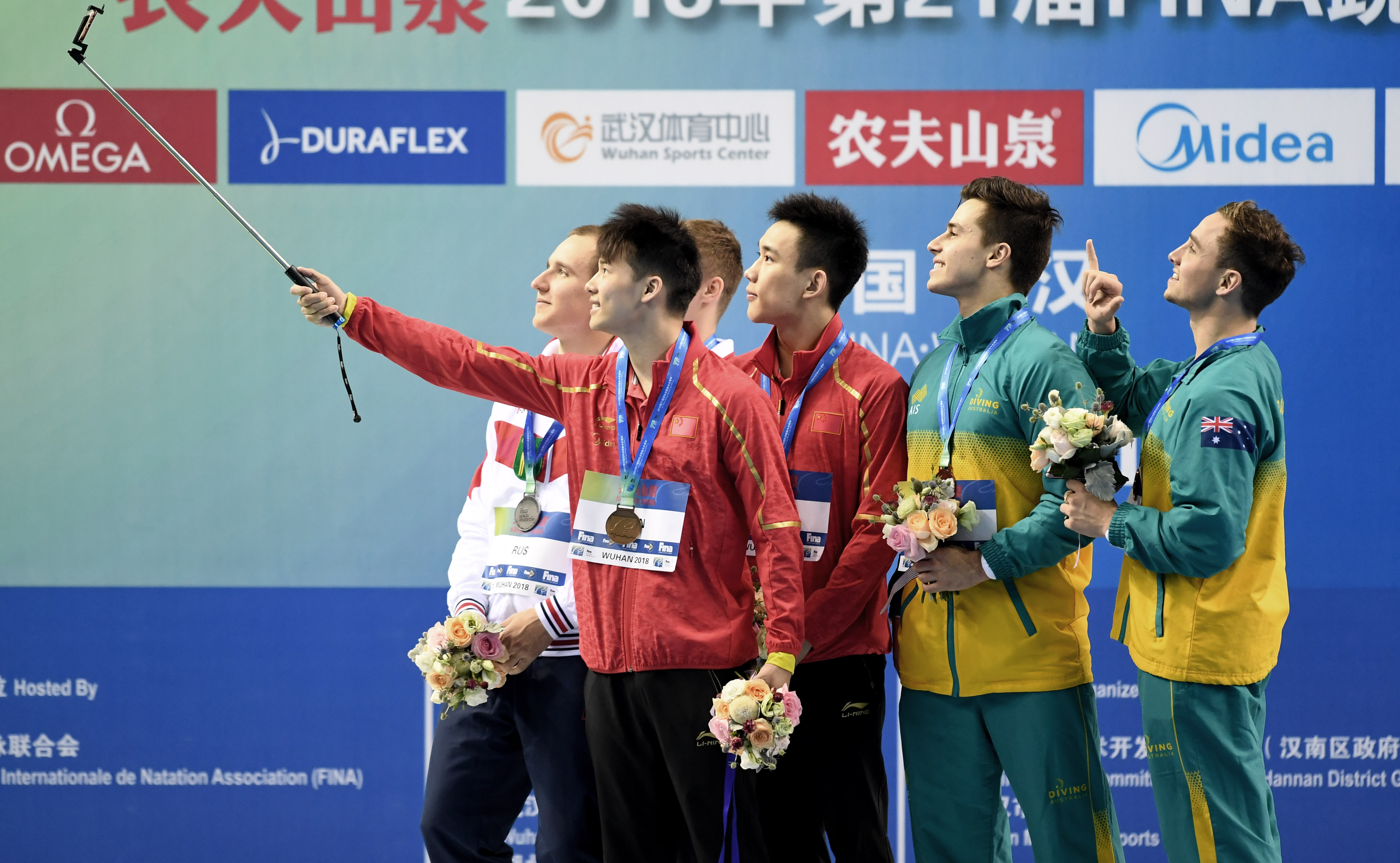 跳水——世界杯:陈艾森/杨昊获男子双人十米跳台冠军(9)