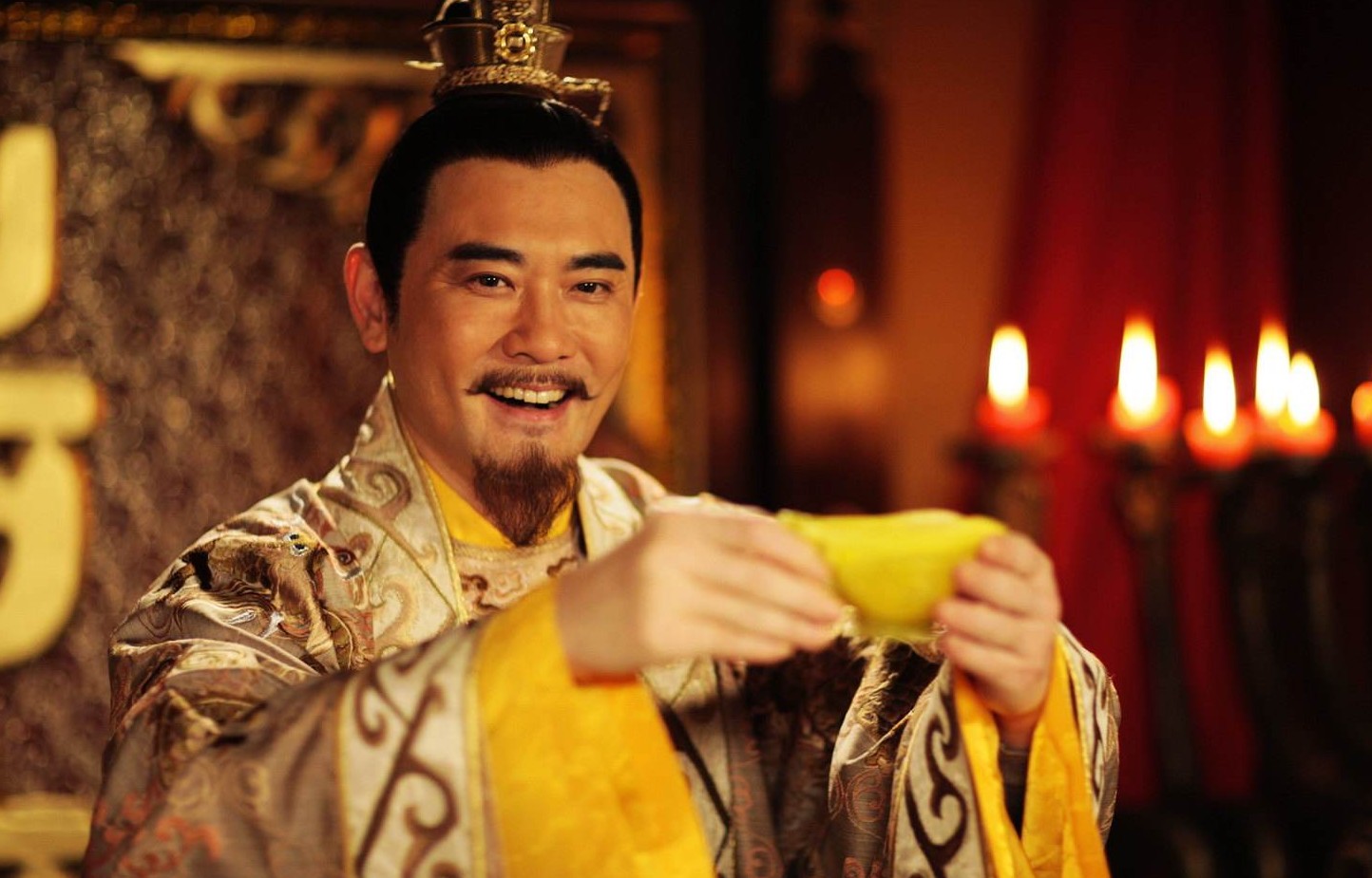 宋太祖赵匡胤,杯酒释兵权,为什么将领会甘愿交出?