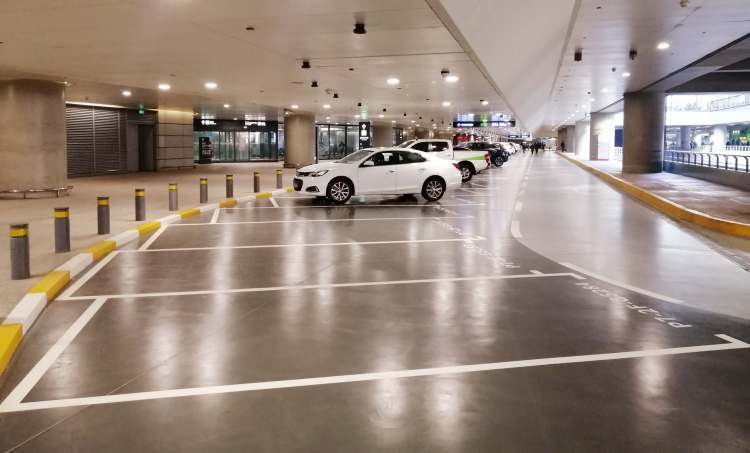 虹桥机场t2平面图