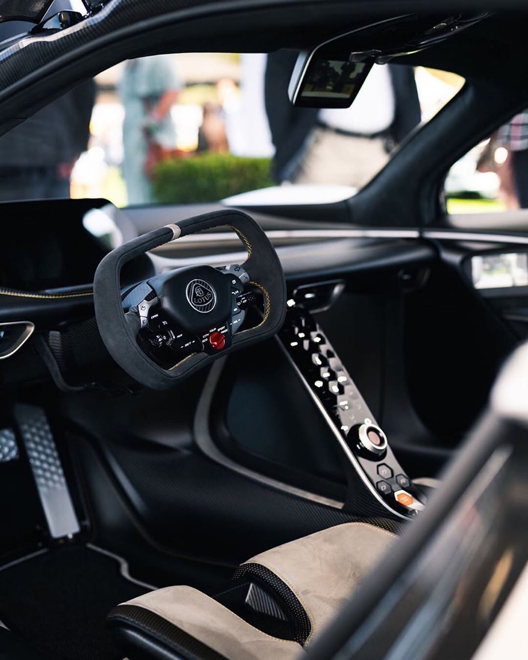 这8台世界顶级超跑的方向盘有多贵,每一个都可以换一台宝马