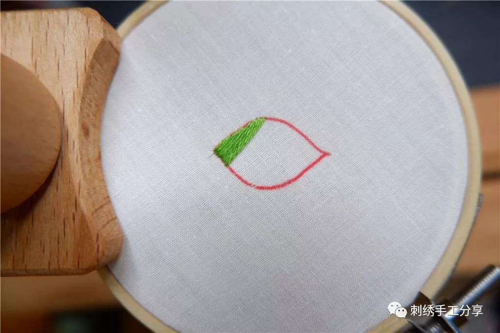 學刺繡必看的針法詳解教程—緞面繡針法詳解