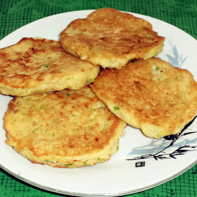 西瓜皮豆渣鸡蛋饼,双面金黄,外酥里软,家家必备