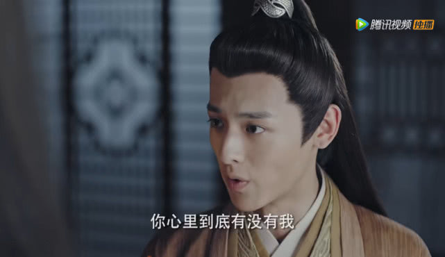 听雪楼:黄泉夜闯青楼,赶走紫陌客人,柔情向她告白,网友:甜虐