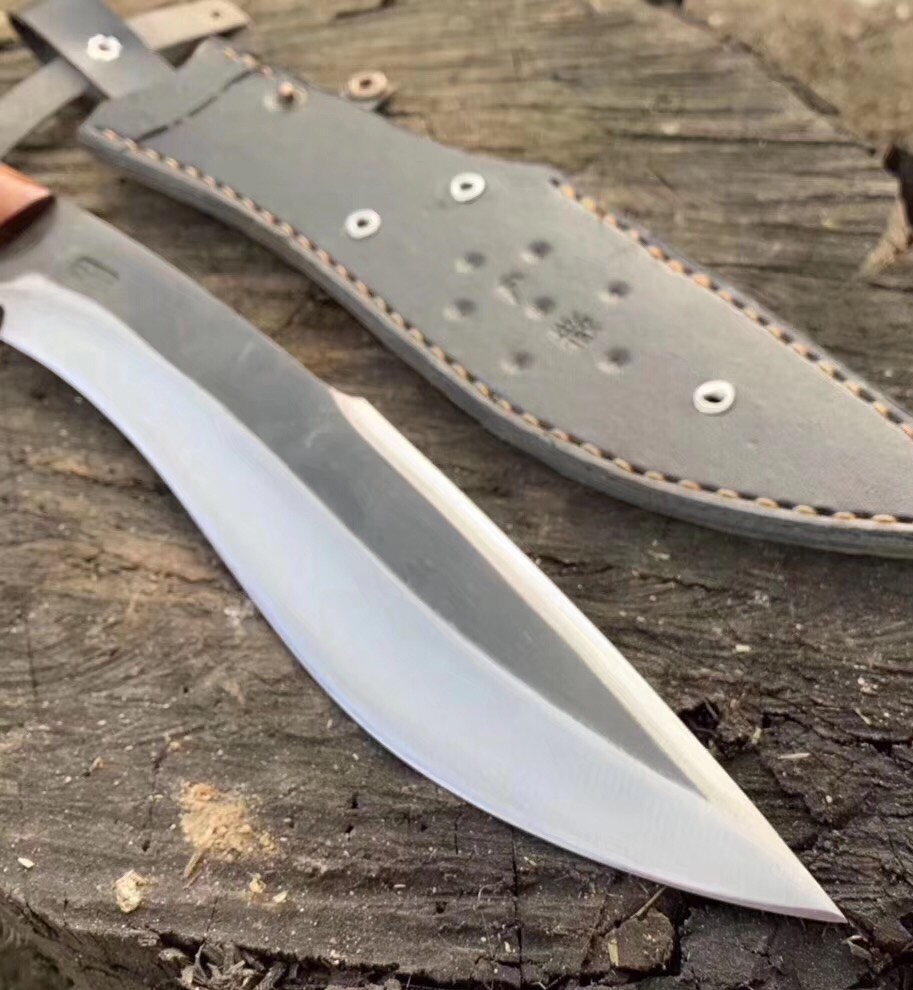 户撒一体,户外狩猎刀