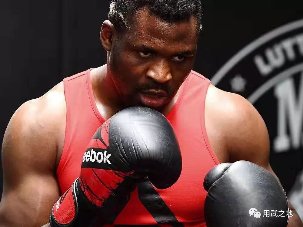 ufc史上第一重拳手杀入中国!