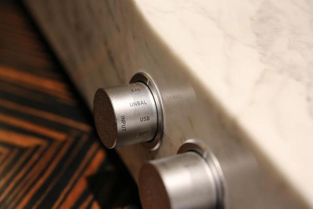 「小蟹寻声」王思聪同款42万森海塞尔"大奥",听起来什么味?