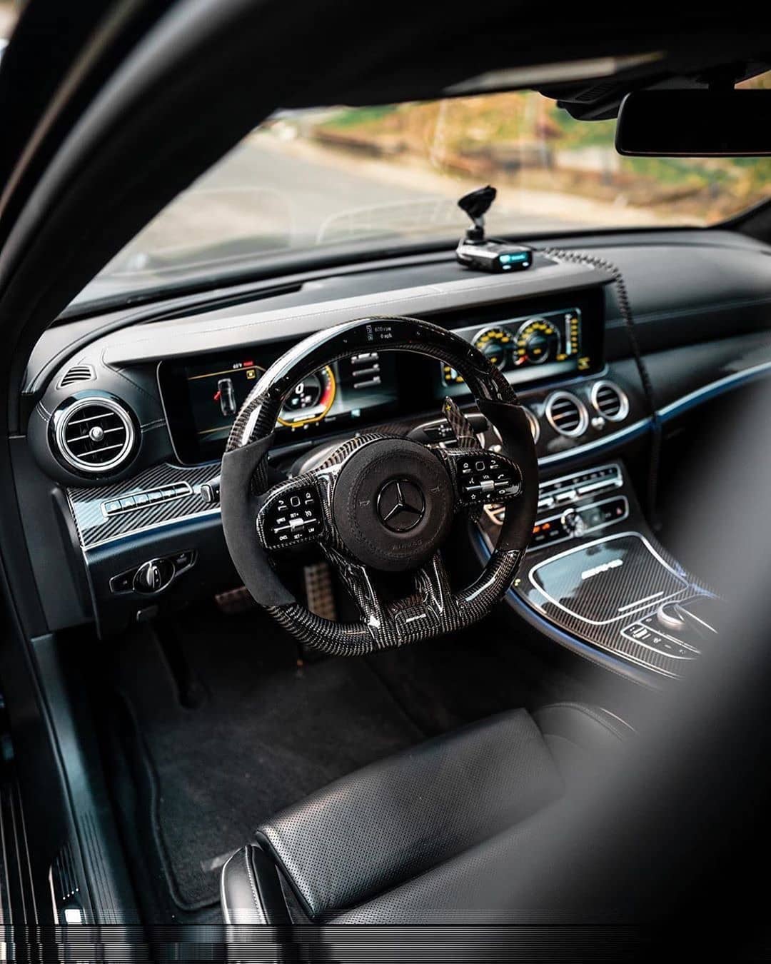 扮猪吃老虎的选手,奔驰amg e63s内饰实拍!网友:这内饰太值了!