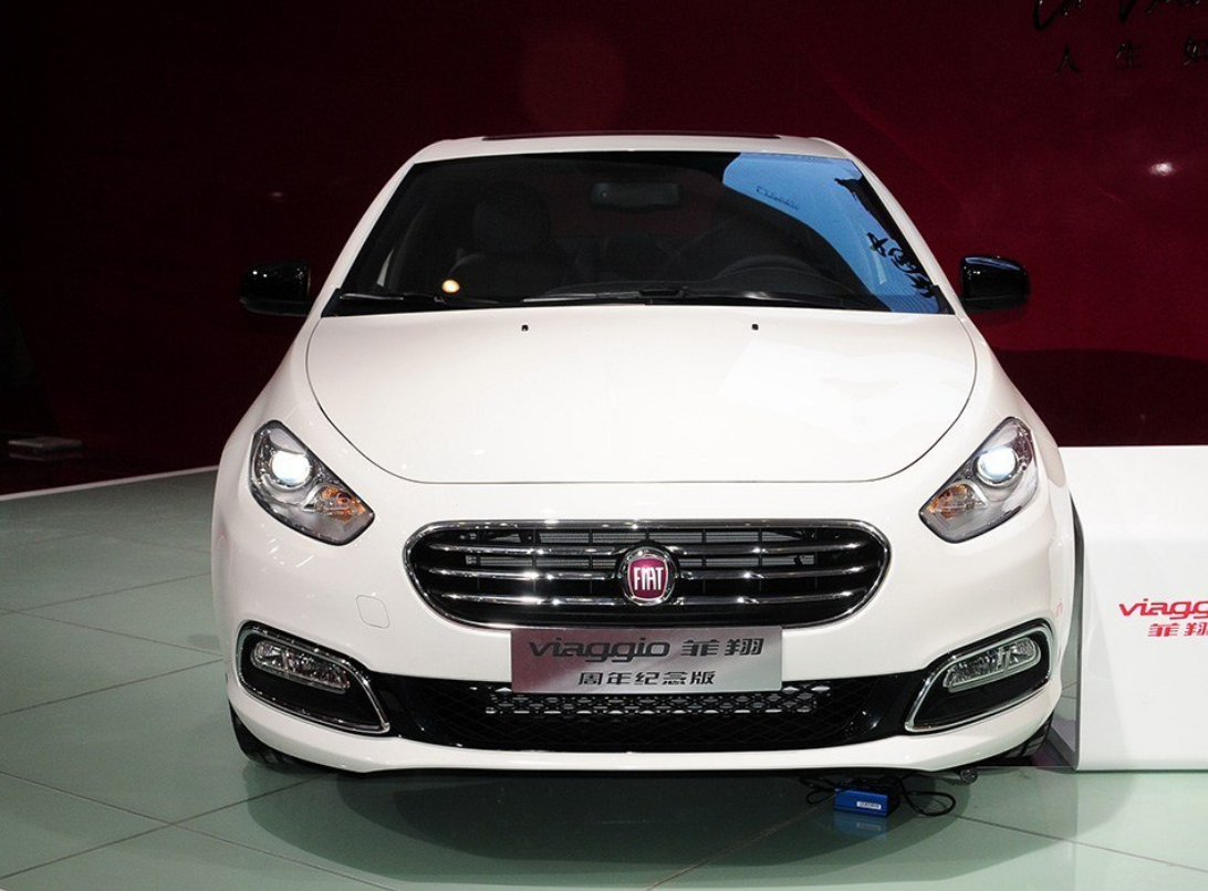 浅读解析菲亚特菲翔的外观