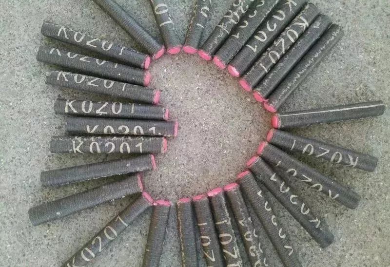 能不能让我们在"梦里相见",您在叫一声我的乳名