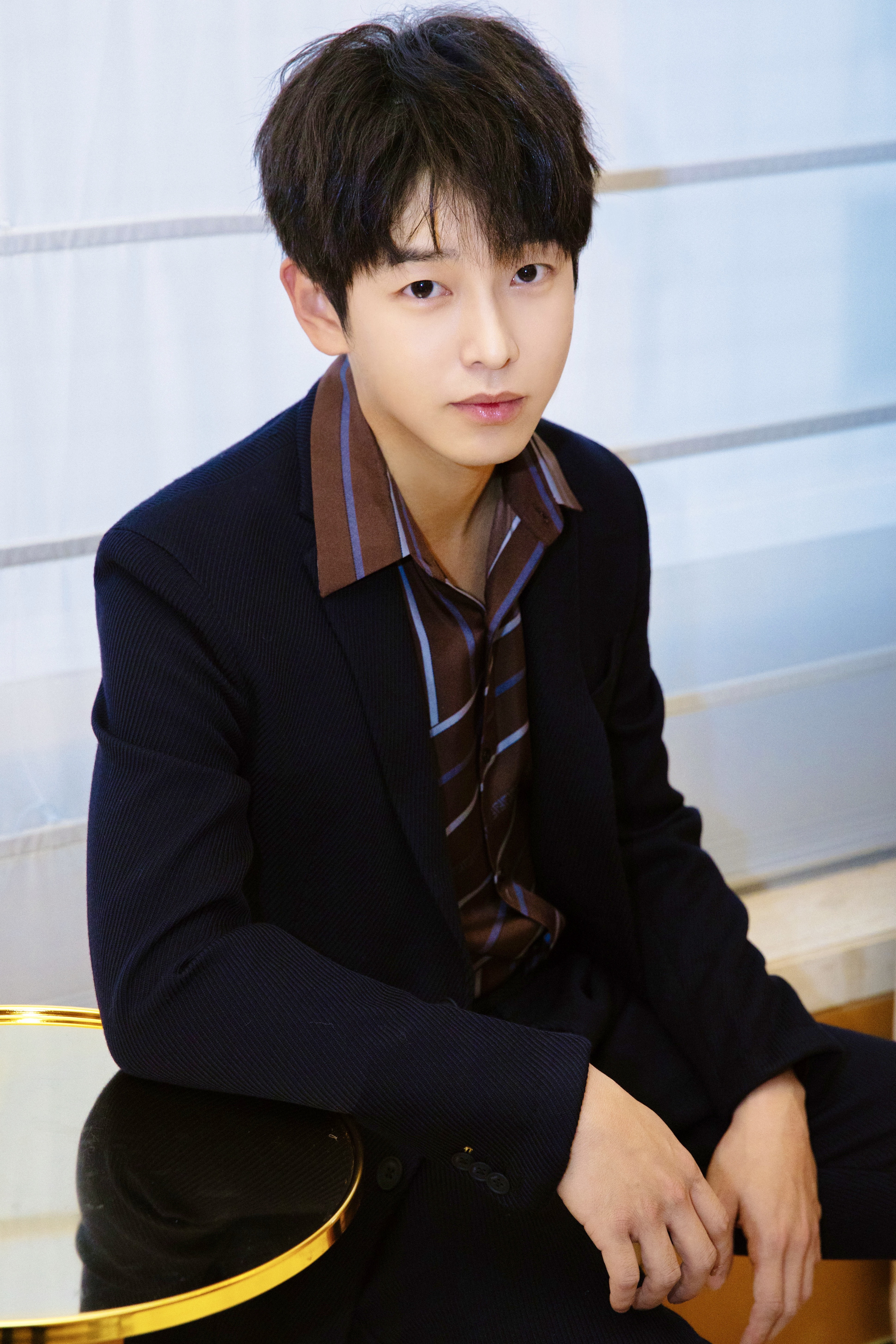 俊俏小哥哥——彭昱畅,果然瘦才是王道,脸型精致,人也精神了!