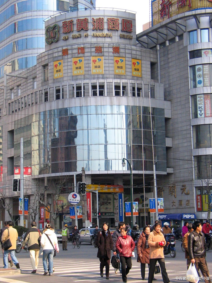 今年已有10家老牌百货宣布停业闭店,老百货商场的衰落令人惋惜