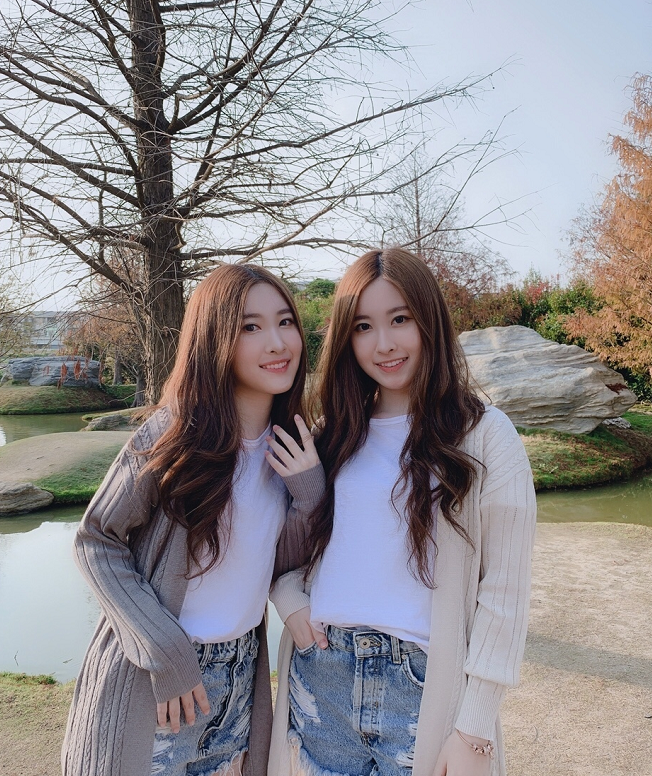 台湾"最美双胞胎"长大了,姐妹颜值超高,长相相似很难分辨