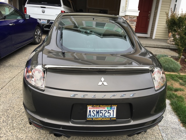 汽车:三菱日蚀双门轿跑车,采用了时尚智能的室内设计!