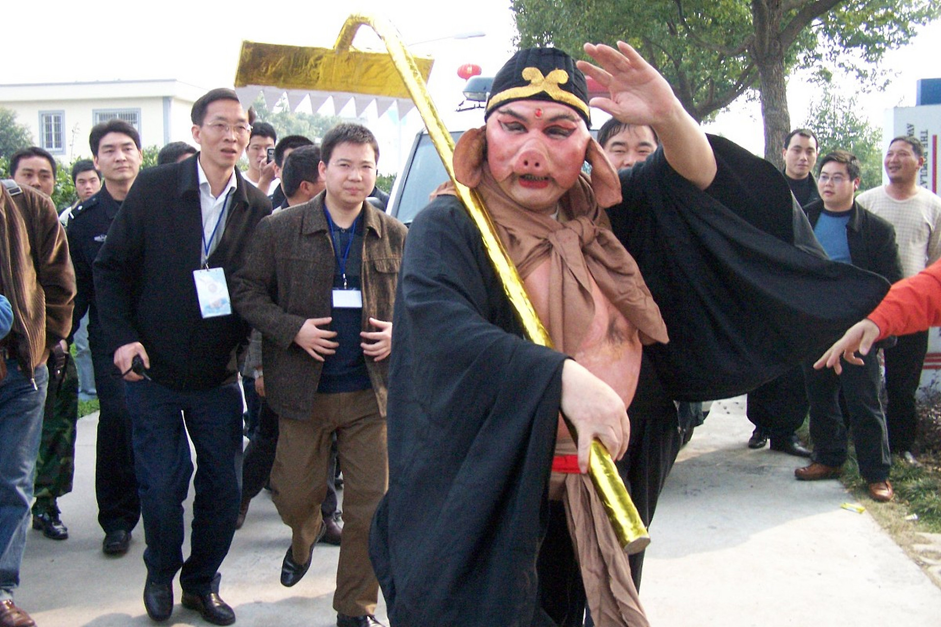 首先,让我们想一下,唐