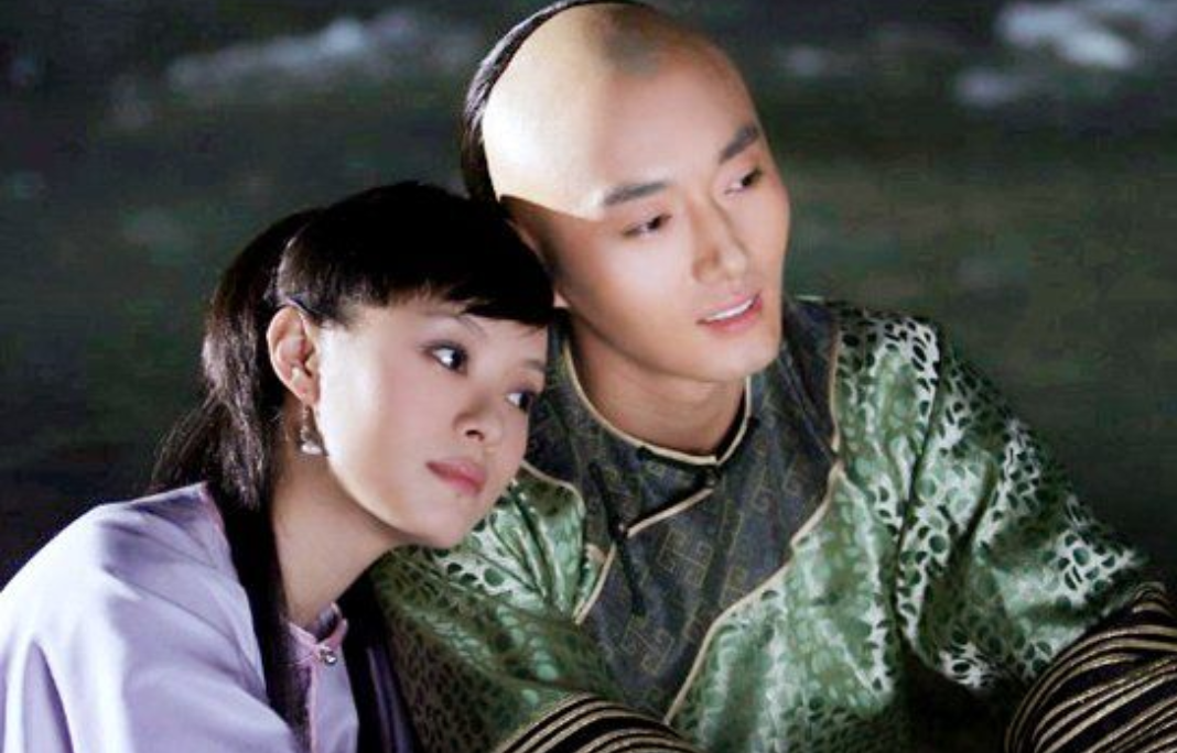 甄嬛传:摩格知晓甄嬛和果郡王的私情,为何不向雍正