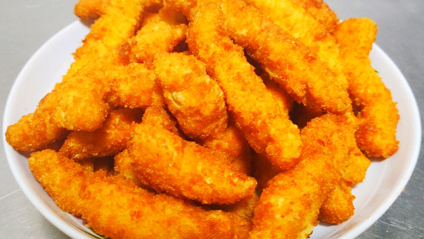 想吃炸鸡柳,自己在家做,外酥里嫩,健康卫生