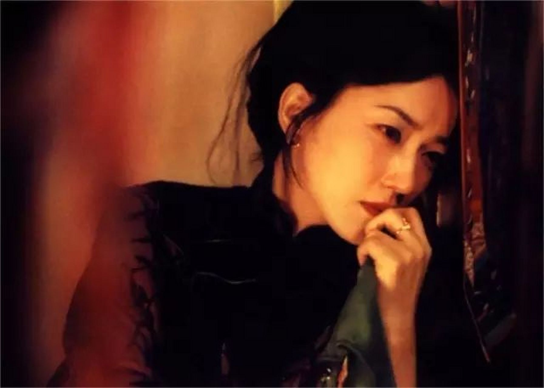 《海上花》 这首歌是罗大佑为电影《海上花》谱写的主题曲.