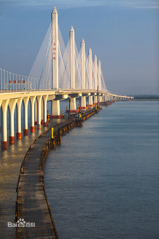 世界最长最宽的多塔斜拉桥:浙江嘉绍大桥,桥名出自鲁迅手迹