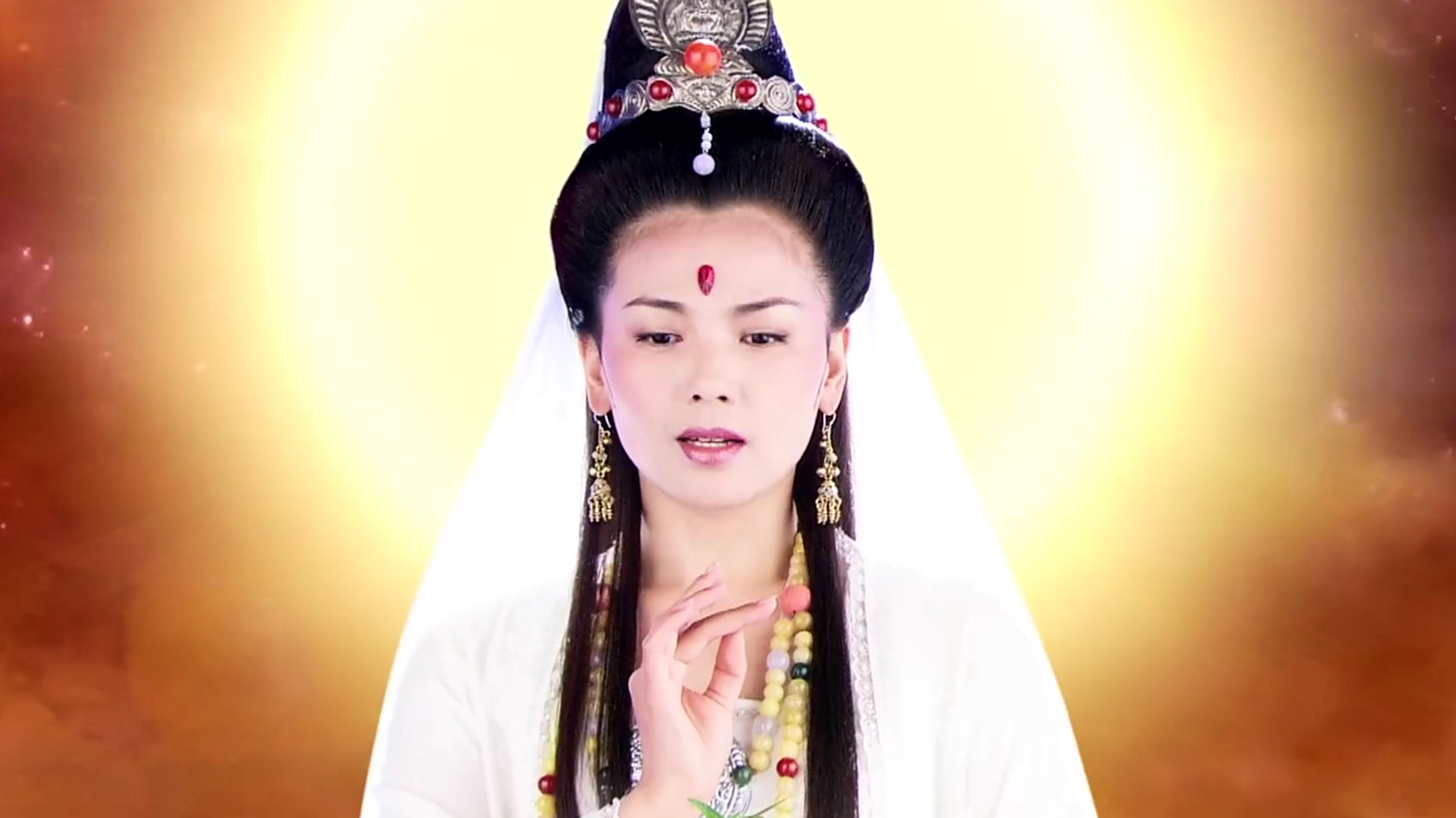 如来佛祖收服大鹏雕时,观音菩萨为何没有出现,她在躲避什么?