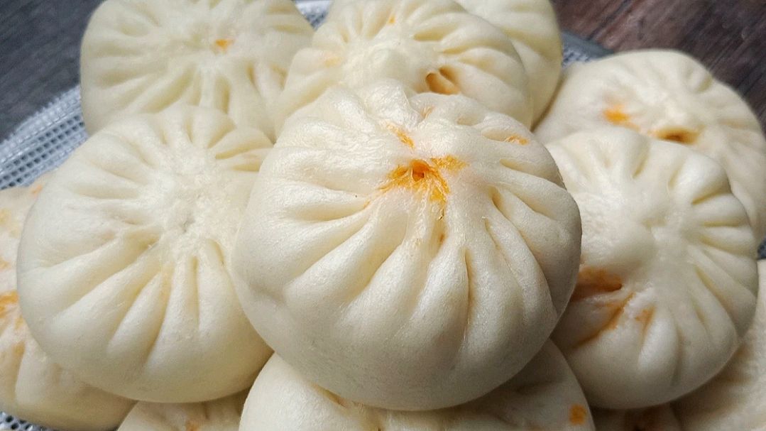 最近很火的网红豆腐包子,皮薄馅儿大、香辣解馋,比肉馅儿还好吃