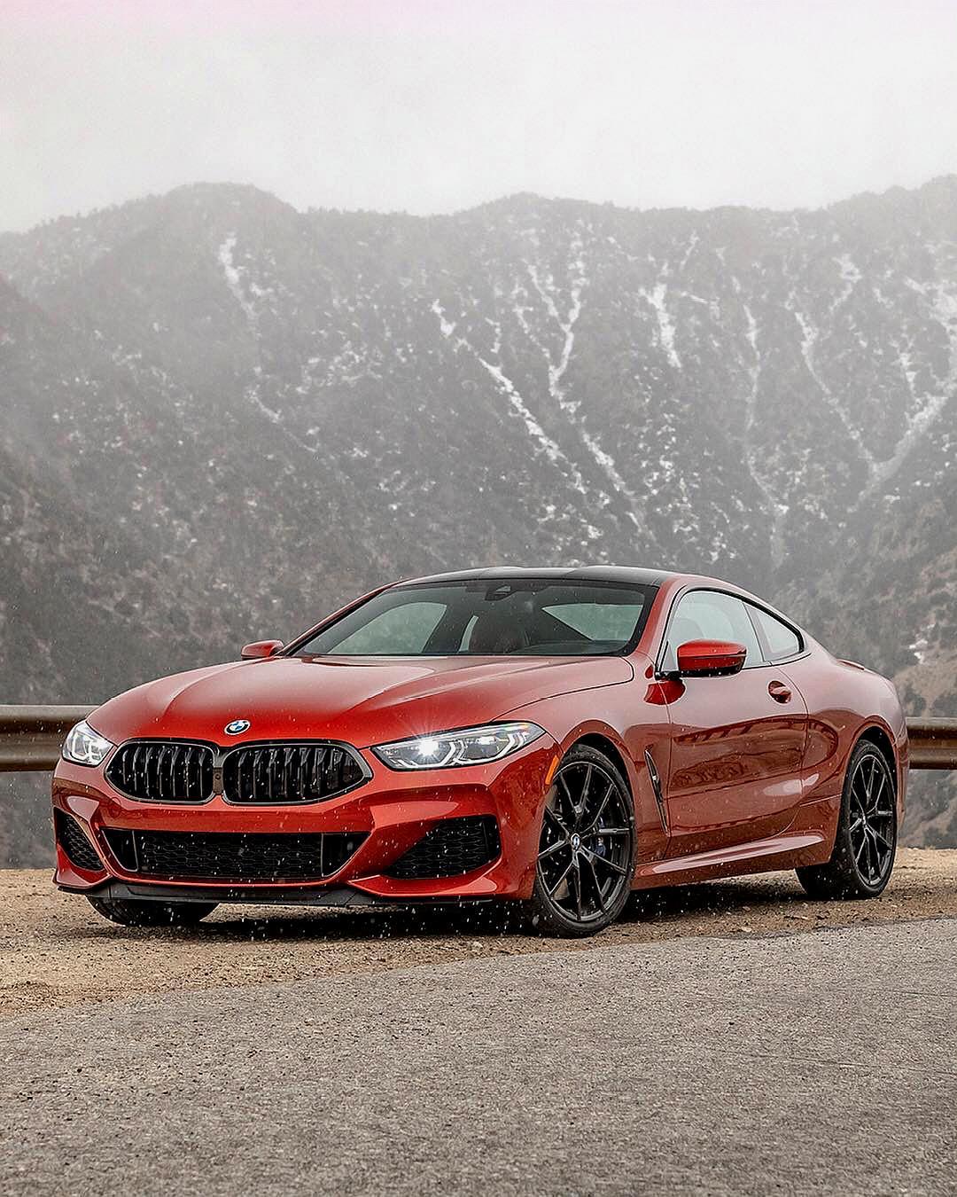 实拍宝马850i ,外观到内饰展现了经典中的辉煌