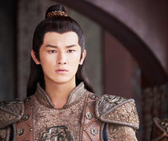 大将中箭了怎么办,成吉思汗有奇招,直接塞到牛肚子里