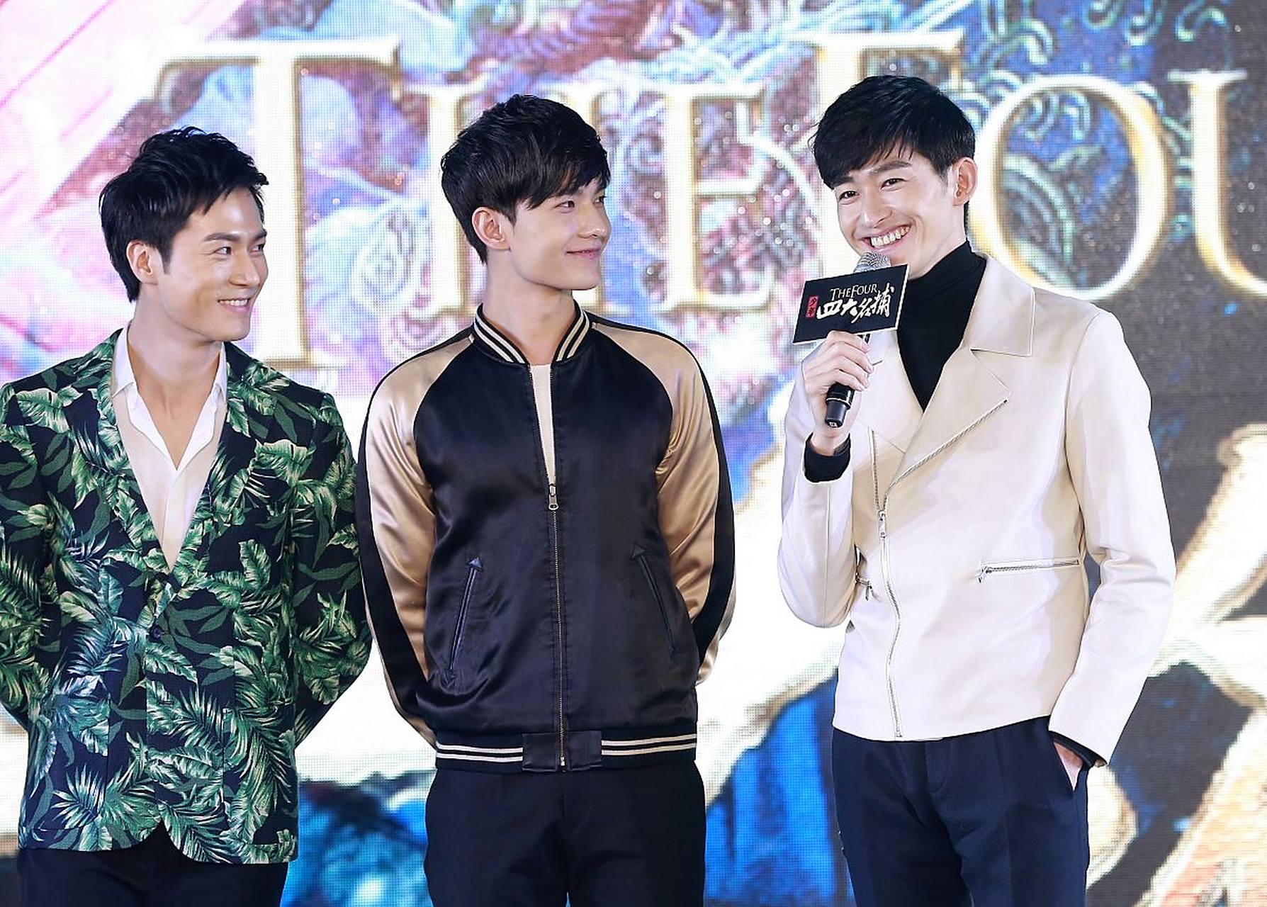 考古杨洋和张翰的旧照,那时的他们,都是阳光帅气大男孩!