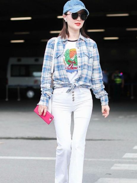 舒畅真会穿,31岁穿出20岁少女的感觉,向她学习!