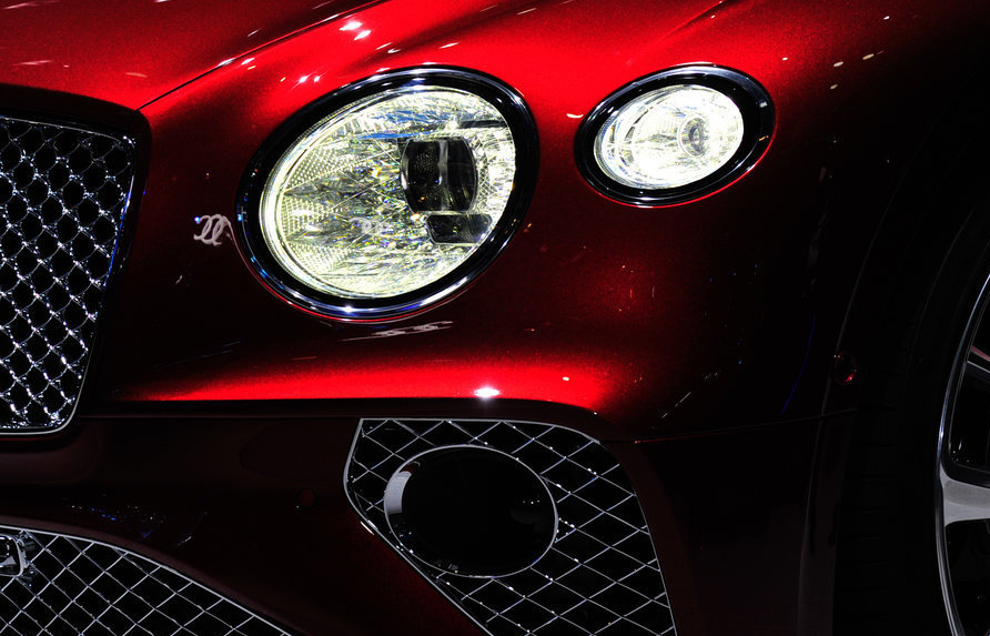 高端,炫酷上档次的宾利欧陆,高清大图,一睹为快