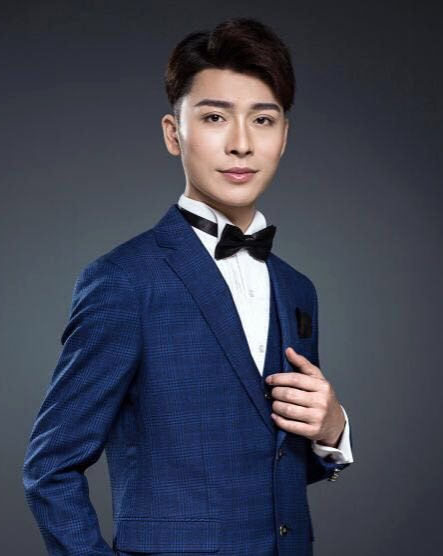 2月9日出生于江苏省盐城市,毕业于南京艺术学院,中国内地男演员