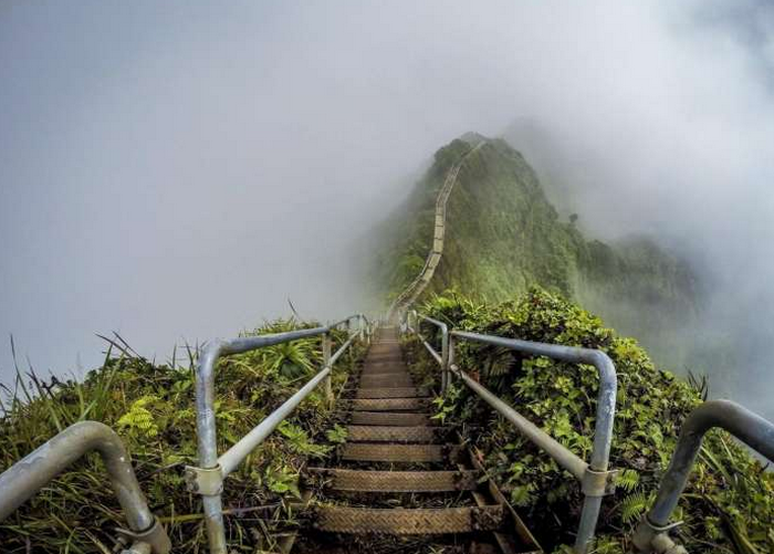 一条通往世界尽头的路,是地狱还是天堂,走一遭就知道