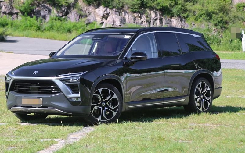 外形硬朗具有冲击感,nio蔚来-蔚来es8,显得具有攻击性