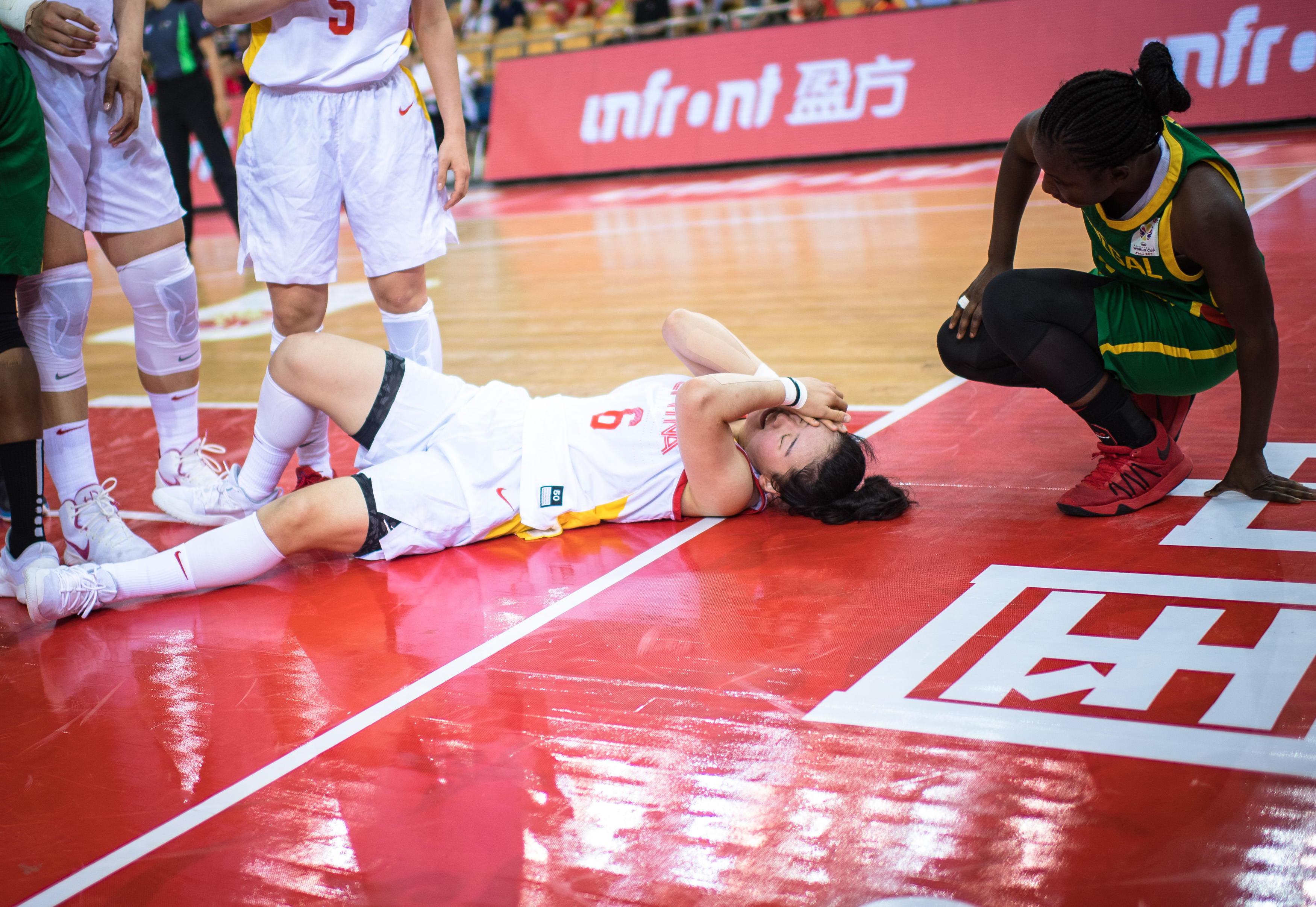 篮球——国际女篮对抗赛:中国胜塞内加尔