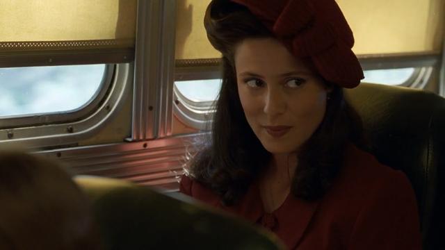 一部关于亲情和爱情的浪漫电影《云中漫步》