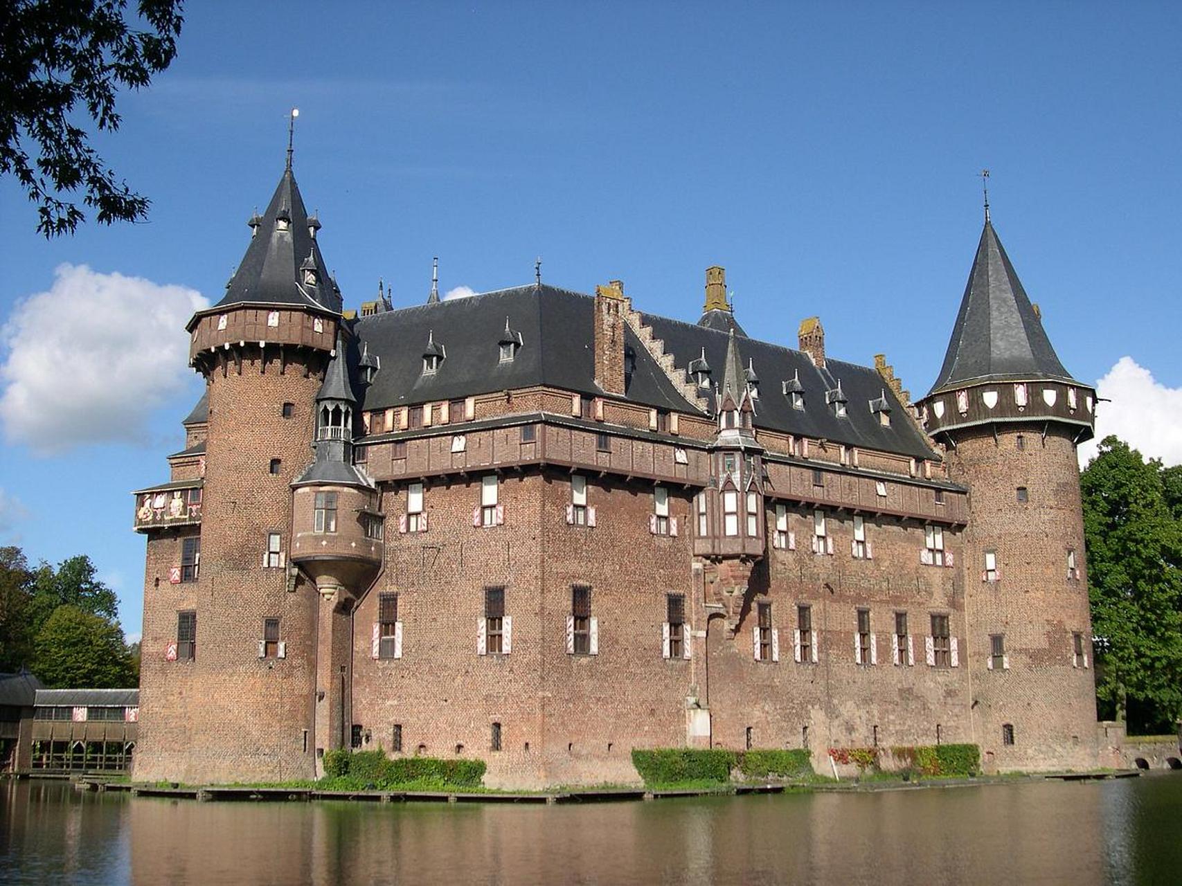 荷兰最出名的10所大学,你知道多少个: 1,阿姆斯特丹