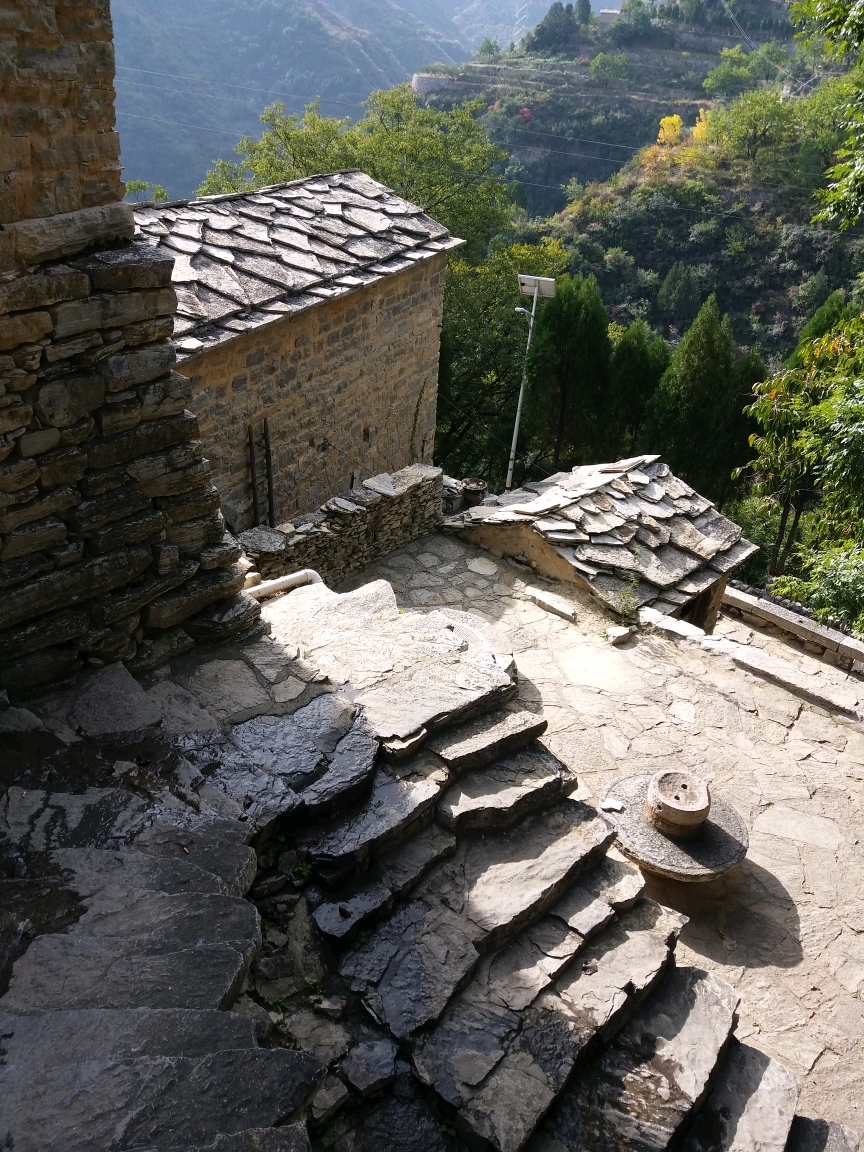 太行山上的人间仙境岳家寨