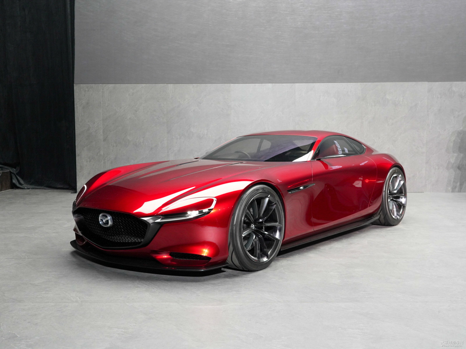 对马自达rx-vision外观的鉴赏