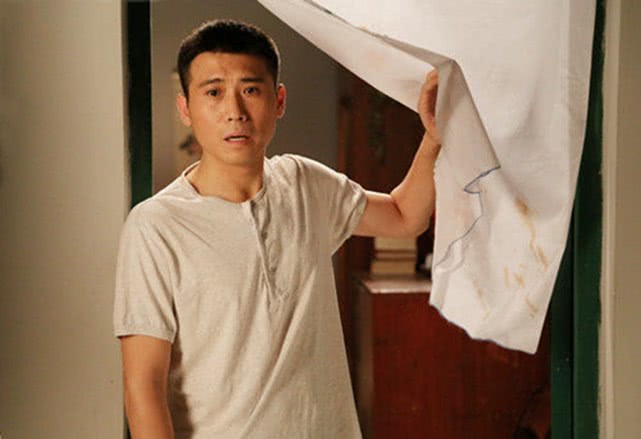 这四位男星都出演过医生,个个演技精湛,哪位是你心中的医者仁心
