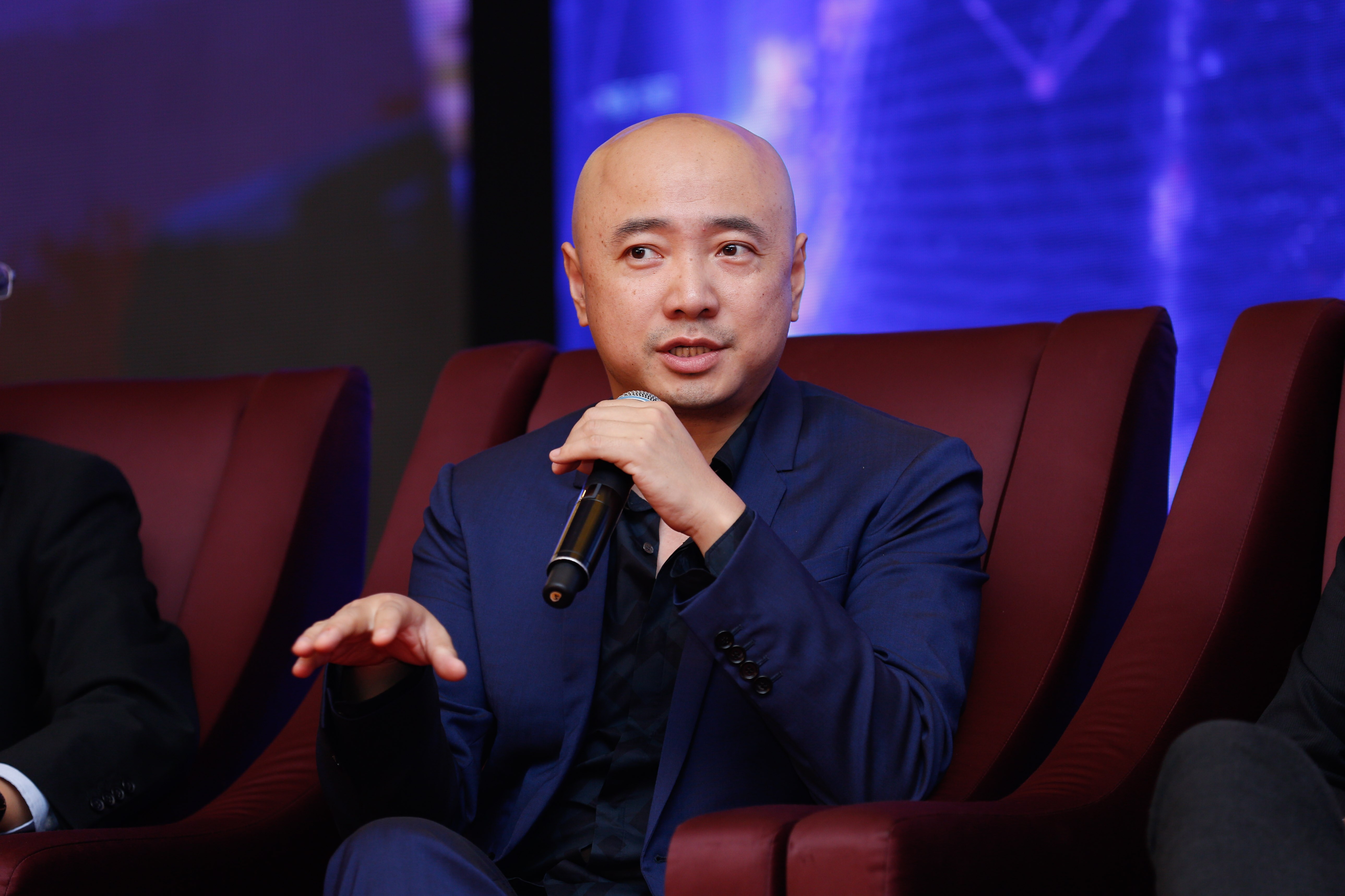 2018 没有谁能随随便便成功,经历坎坷后,徐峥的成功是注定的