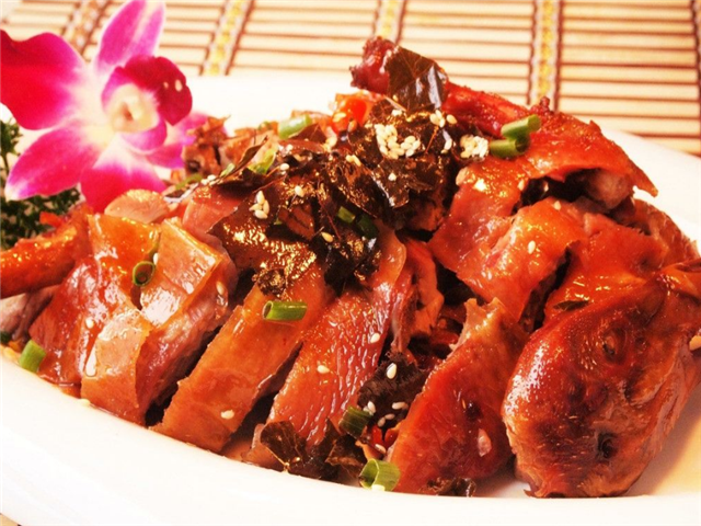 晨曦谈美食:盘点这3种美食,除香酥鸭,你吃过哪些