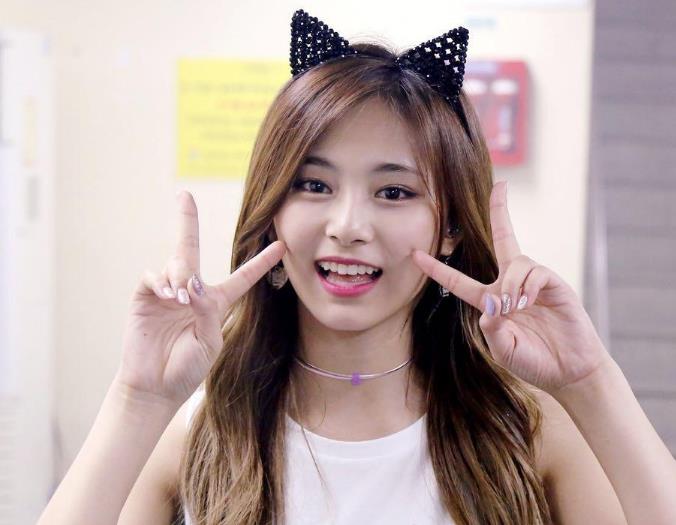 一组周子瑜的珍贵照片,快来欣赏下