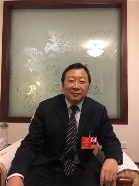 王远鹤代表:"以绿为底"书写咸宁高质量发展答卷